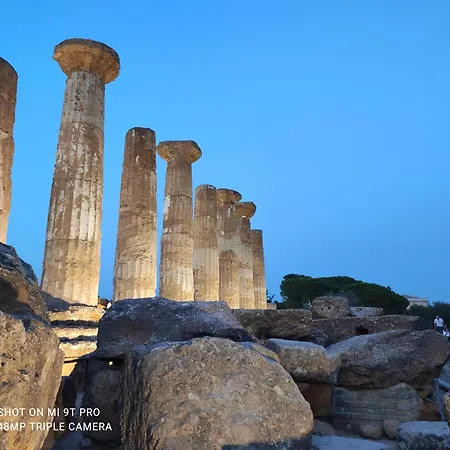 Guest Perla Marina 4*